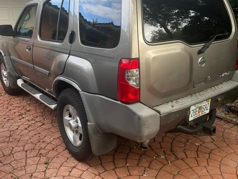 Used 2004 Nissan Xterra XE AWD/4WD image 1