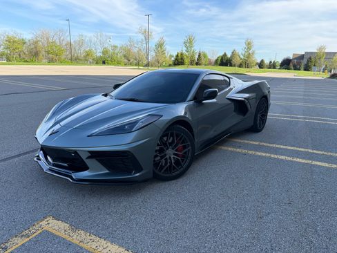Used 2022 Chevrolet Corvette Stingray Preferred Cpe w/ Z51 Performance Package RWD image 15