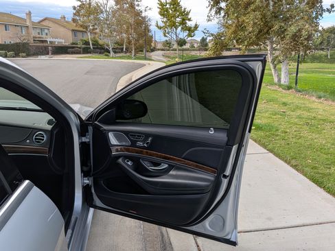 Used 2015 Mercedes-Benz S 550 S 550 Sedan 4D image 13