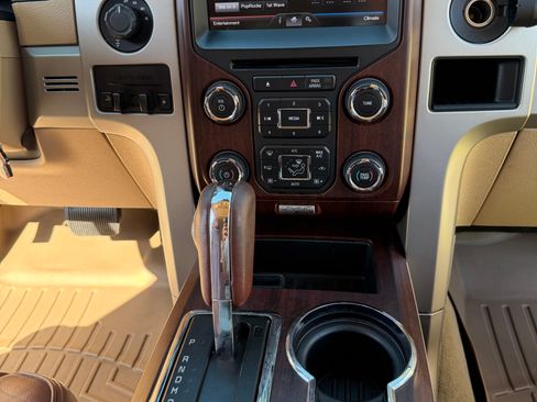 Used 2013 Ford F150 King Ranch w/ King Ranch Luxury Pkg image 13