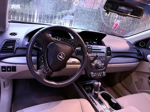 Used 2015 Acura RDX AWD w/ Technology Package image 2