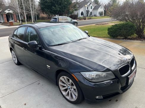 Used 2011 BMW 328i xDrive Sedan image 2