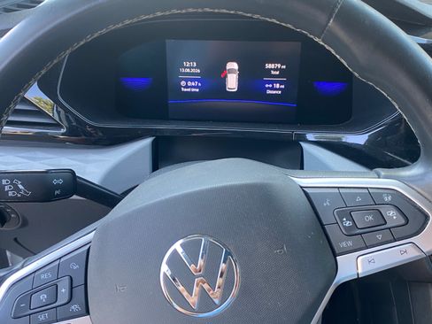 Used 2022 Volkswagen Taos S w/ IQ Drive S Package FWD image 6