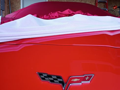 Used 2010 Chevrolet Corvette Coupe w/ 1LT RWD image 6