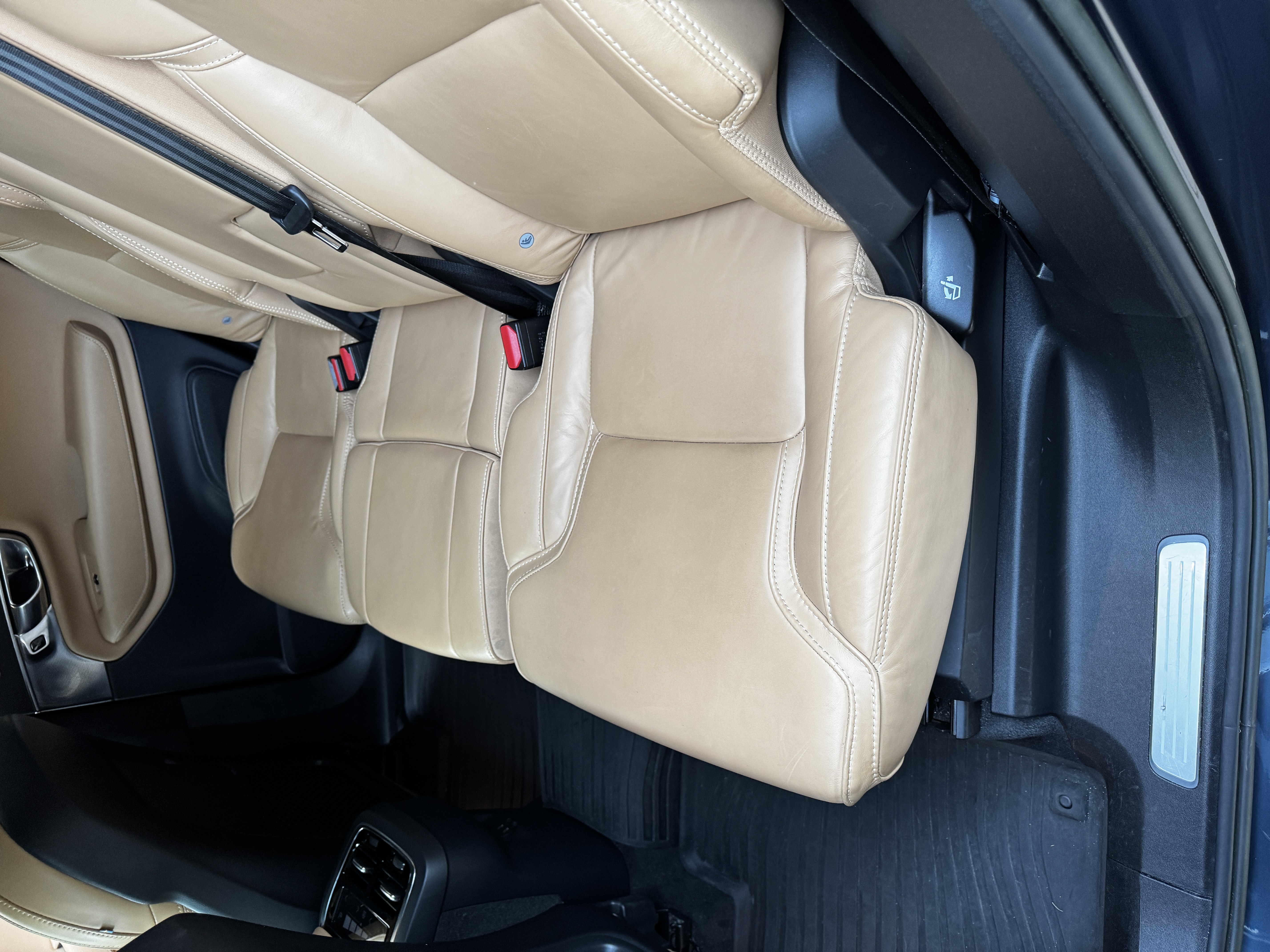Used 2023 Volvo XC90 B6 Ultimate w/ Lounge Package AWD/4WD image 25