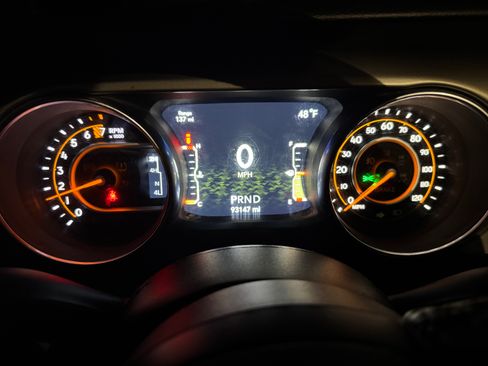 Used 2021 Jeep Wrangler Unlimited Sport image 10