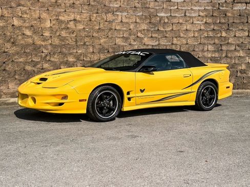 Used 2002 Pontiac Firebird Trans Am image 5