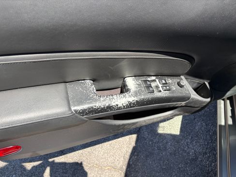 Used 2007 Nissan 350Z Touring RWD image 6