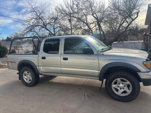 Used 2004 Toyota Tacoma 4x4 Double Cab image 2