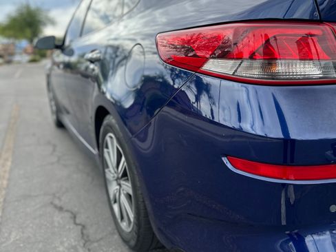 Used 2019 Kia Optima EX image 5