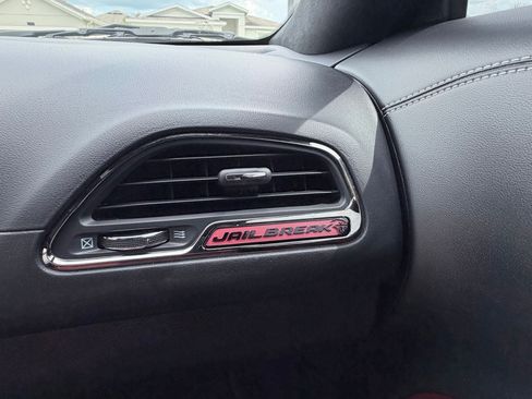 Used 2023 Dodge Challenger SRT Hellcat RWD image 15
