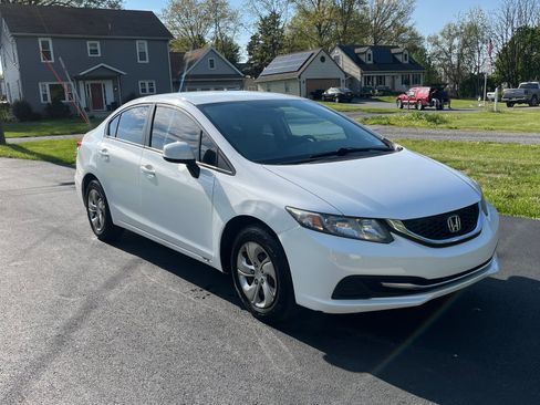 Used 2013 Honda Civic LX image 9