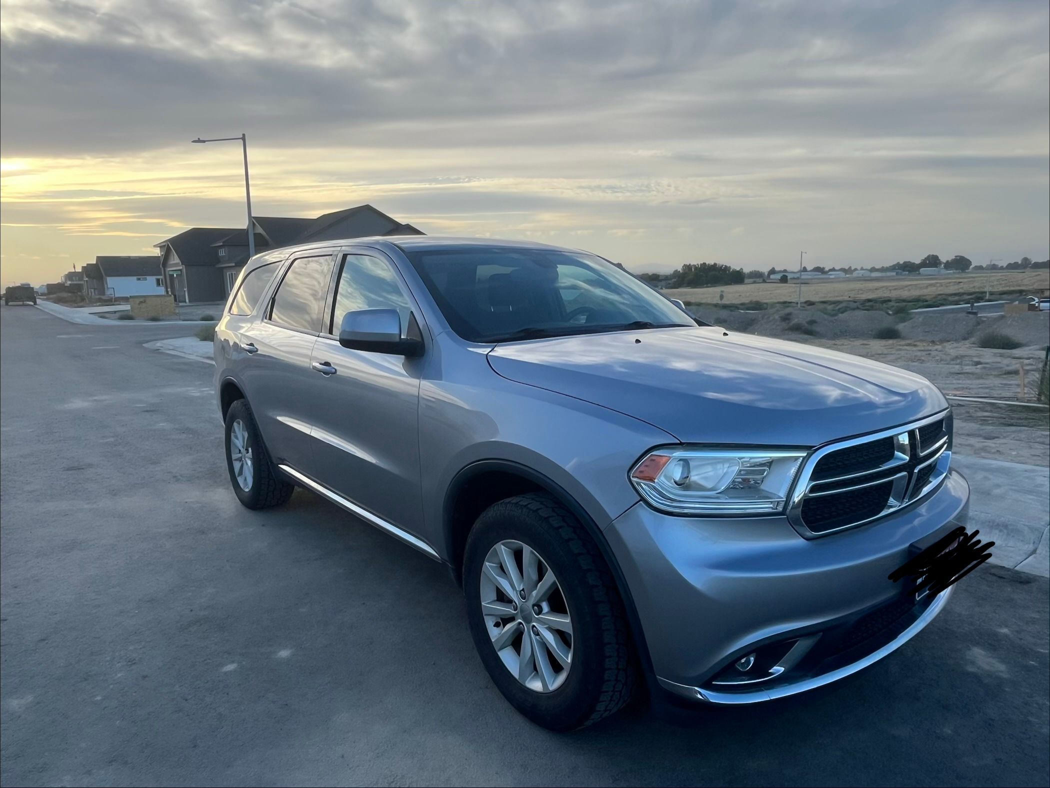 Used 2015 Dodge Durango SXT AWD/4WD image 4