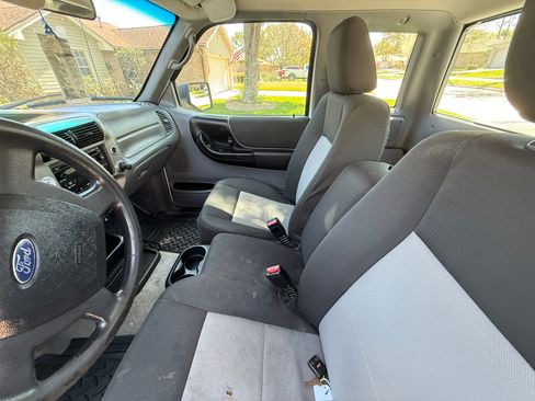 Used 2011 Ford Ranger XLT image 8