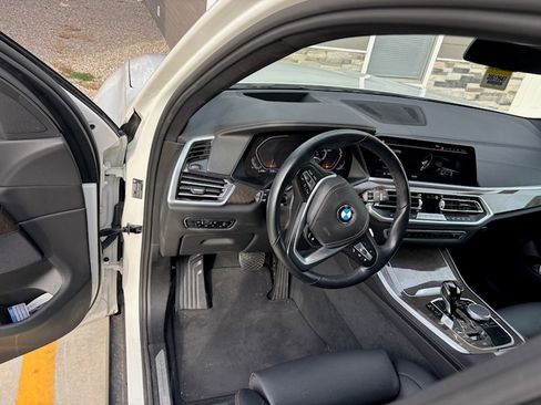 Used 2023 BMW X5 xDrive40i w/ Premium Package image 6