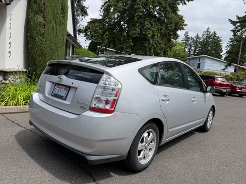 Used 2007 Toyota Prius FWD image 4