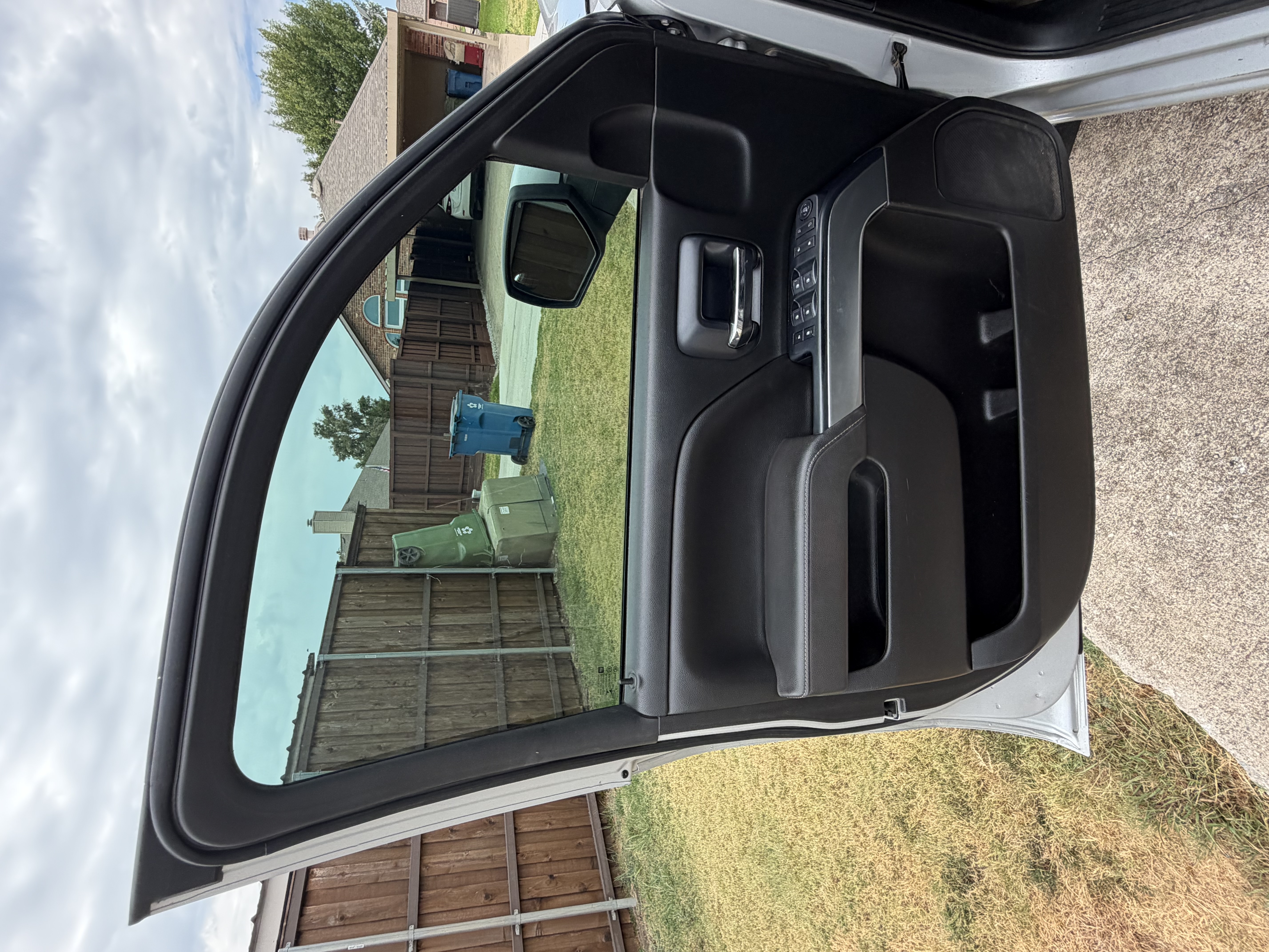 Used 2018 Chevrolet Silverado 1500 LT w/ Trailering Package AWD/4WD image 21