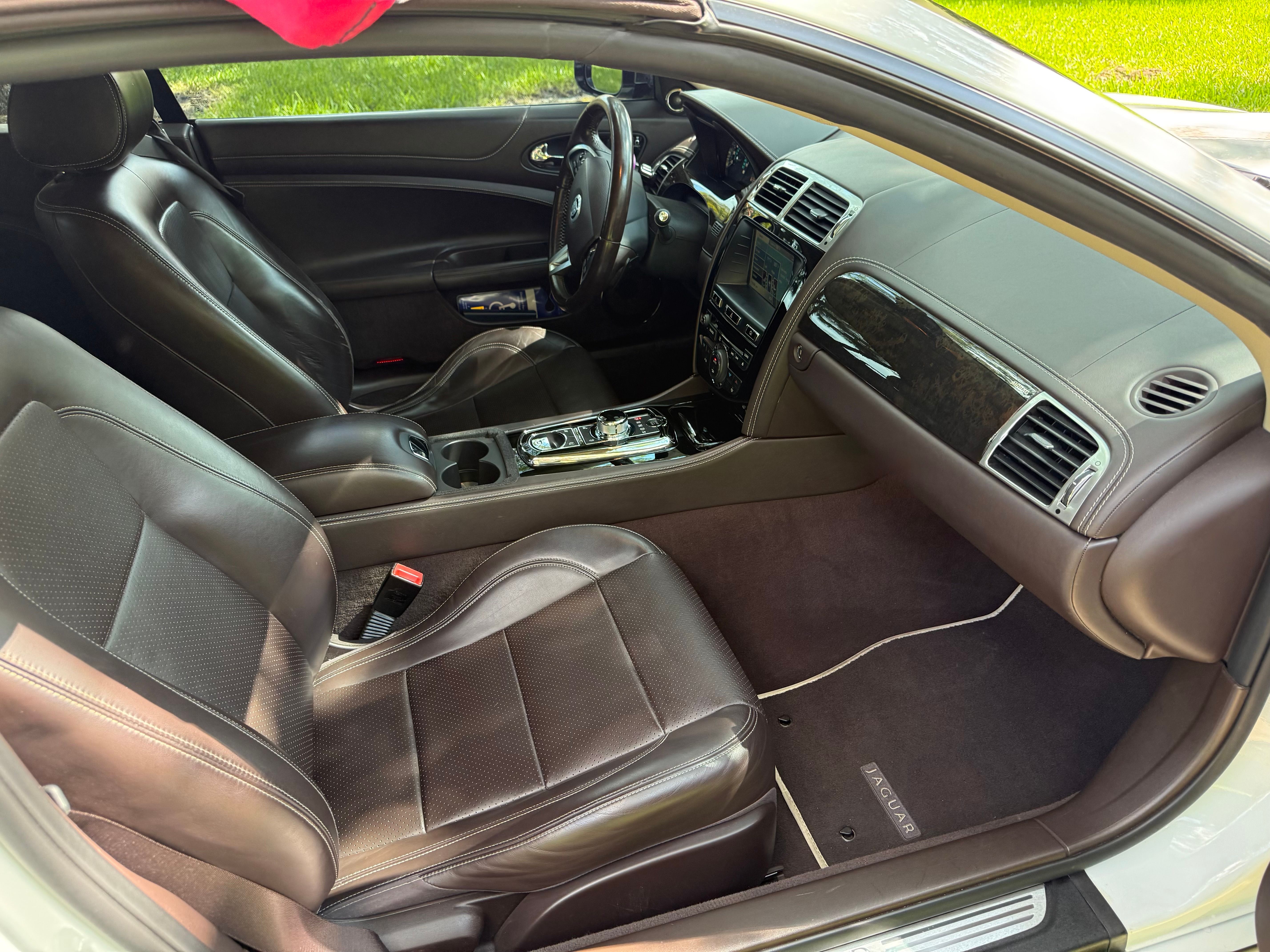 Used 2014 Jaguar XK Convertible RWD image 19