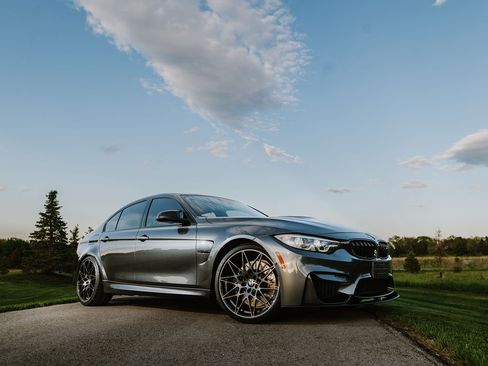 Used 2018 BMW M3 RWD image 10