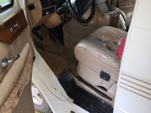 Used 1995 GMC G2500 Vandura image 2