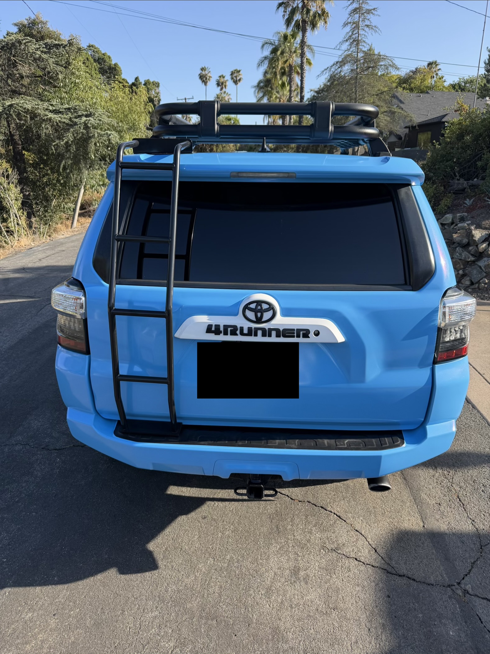 Used 2018 Toyota 4Runner SR5 Premium AWD/4WD image 5