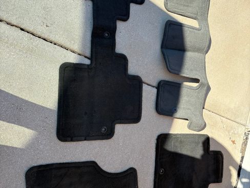 Used 2015 GMC Acadia SLT w/ Open Road Package image 22