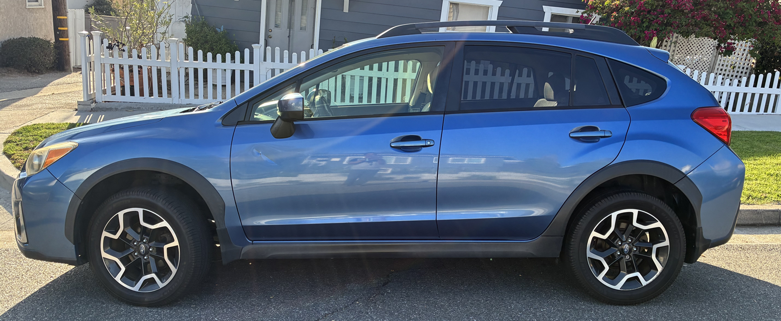 Used 2016 Subaru Crosstrek 2.0i Premium w/ Popular Package #2 AWD/4WD image 1