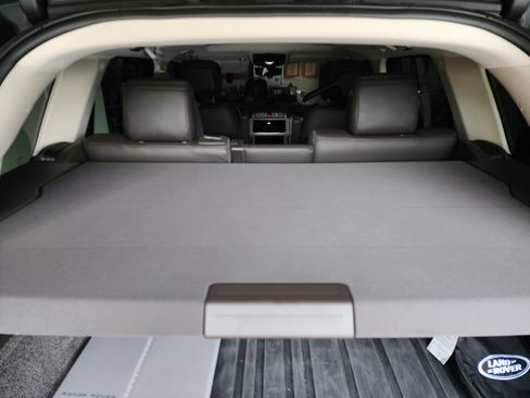 Used 2020 Land Rover Range Rover HSE image 19