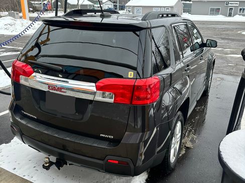 Used 2015 GMC Terrain SLE w/ Convenience Package image 6