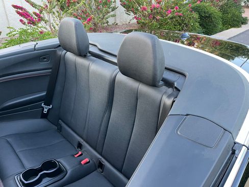 Used 2017 BMW 230i Convertible image 9