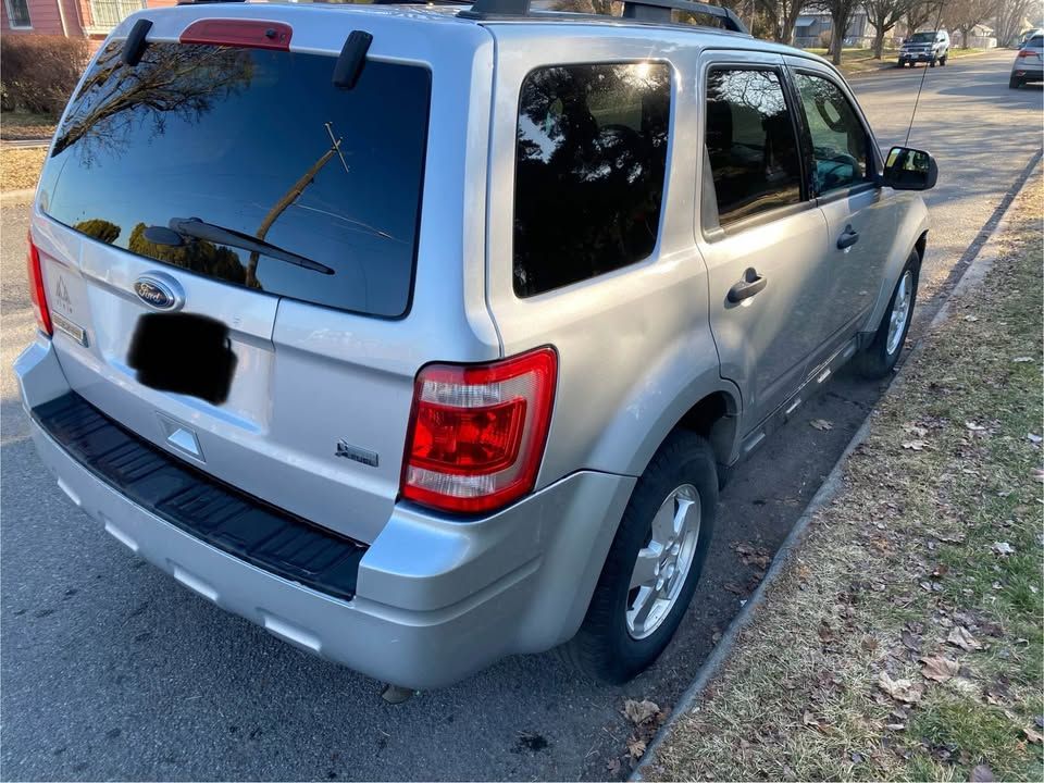 Used 2012 Ford Escape XLT AWD/4WD image 6