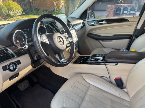 Used 2017 Mercedes-Benz GLE 350 image 12