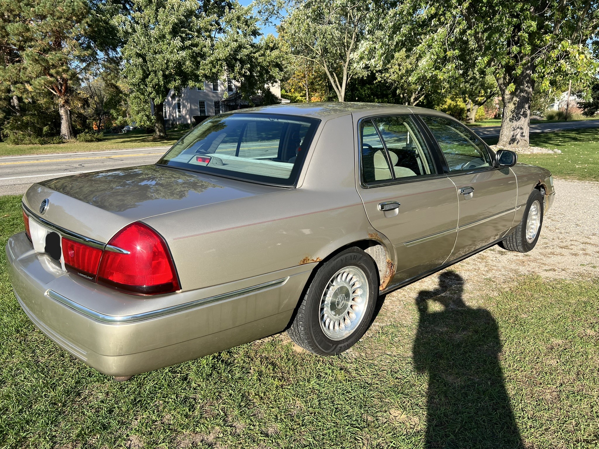 Used 1999 Mercury Grand Marquis LS RWD image 13