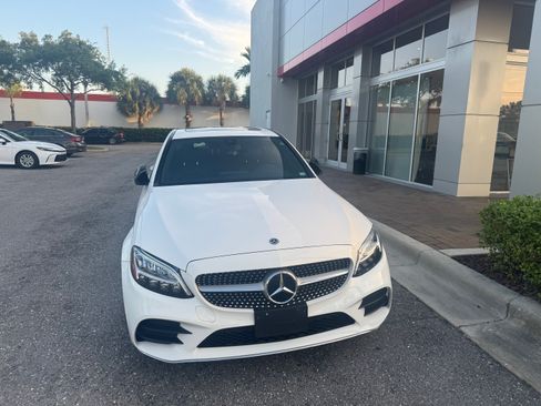 Used 2019 Mercedes-Benz C 300 Sedan image 2