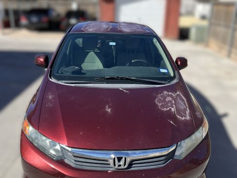 Used 2012 Honda Civic LX image 4