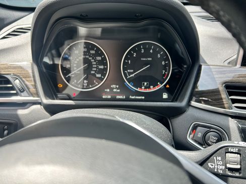 Used 2017 BMW X1 sDrive28i image 11