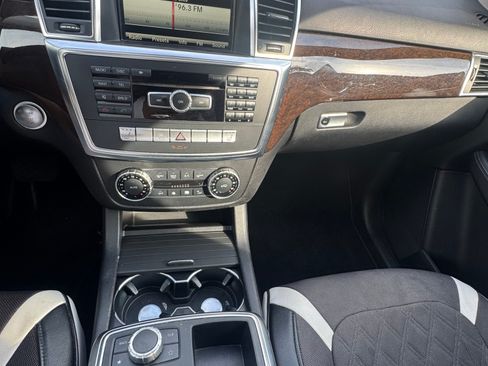 Used 2014 Mercedes-Benz ML 350 2WD image 6