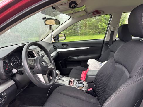 Used 2011 Subaru Legacy 2.5i AWD/4WD image 1