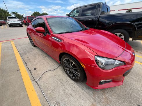 Used 2016 Subaru BRZ Limited RWD image 5