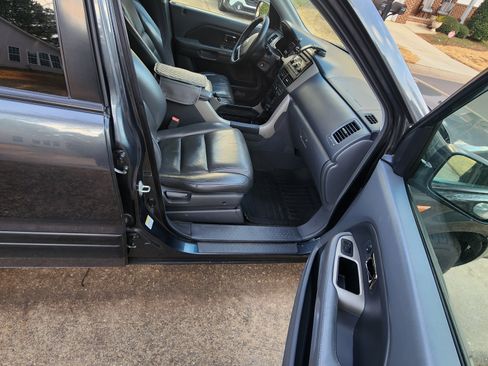 Used 2006 Honda Pilot EX-L image 12