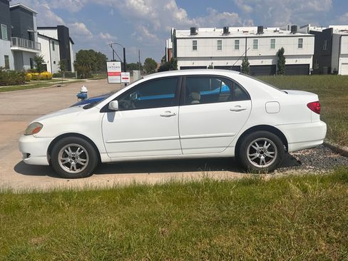 Used 2006 Toyota Corolla LE image 5
