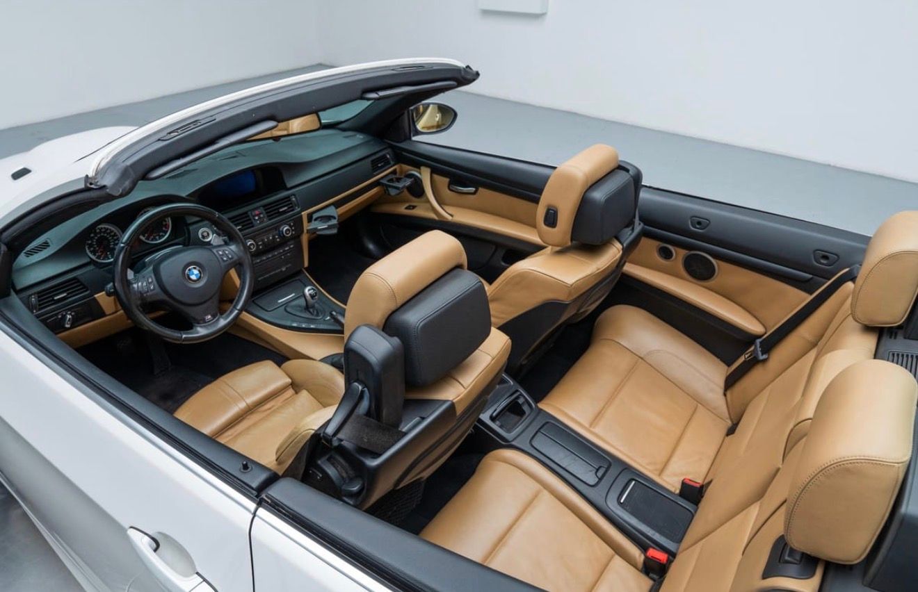 Used 2011 BMW M3 Convertible RWD image 12