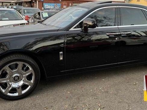 Used 2011 Rolls-Royce Ghost image 5