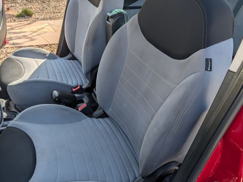 Used 2014 FIAT 500L Easy image 8