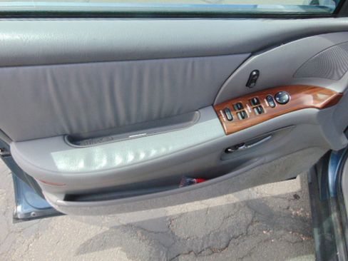 Used 2002 Buick Park Avenue image 13