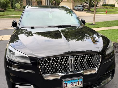 Used 2020 Lincoln Aviator Reserve w/ Elements Package Plus AWD/4WD image 10