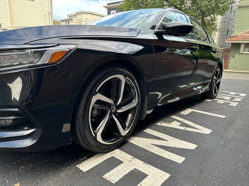 Used 2020 Honda Accord Sport image 23