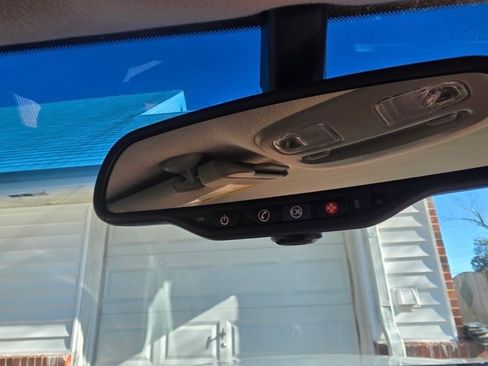 Used 2005 Buick Le Sabre Custom w/ Platinum Edition Plus Pkg image 15