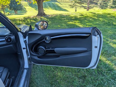 Used 2017 MINI Cooper S FWD image 21