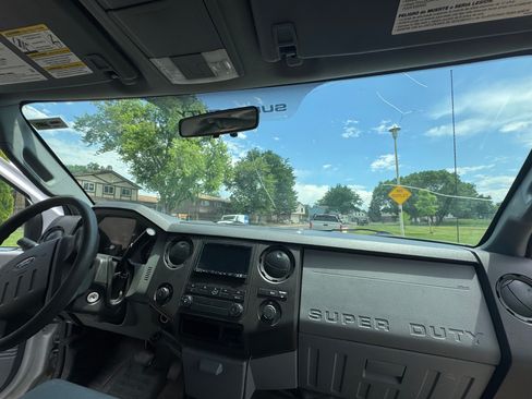 Used 2012 Ford F250 XL w/ PWR Equipment Group image 17